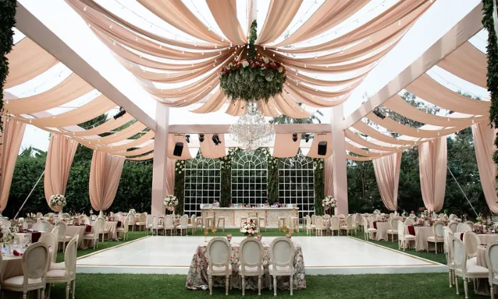Dining Decoration for Wedding