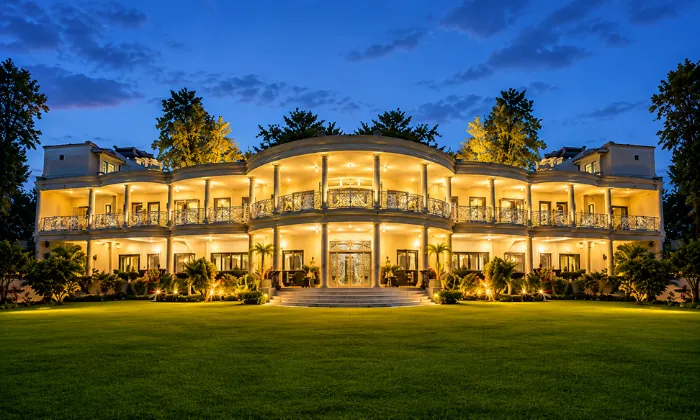 Ambar Palms Resort, Faridabad