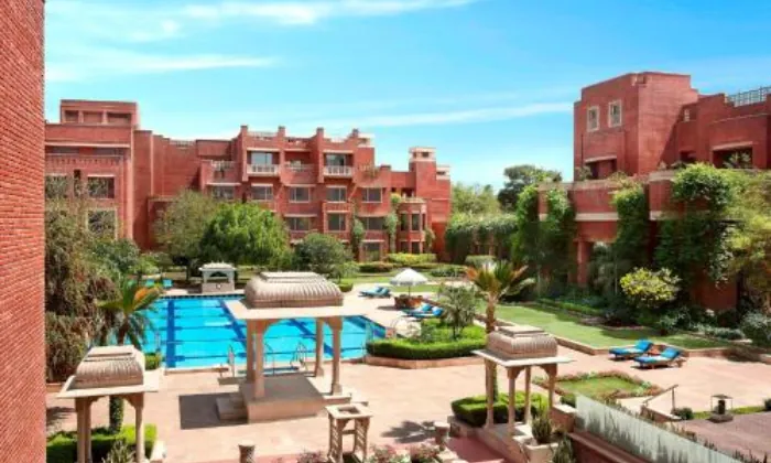 Lawn Area of ITC Rajputana