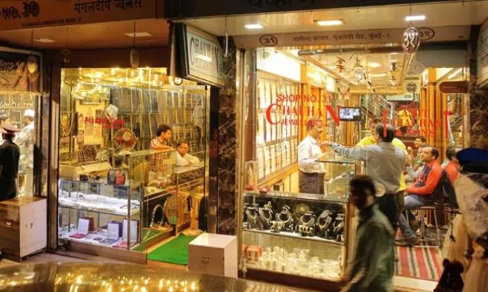 Zaveri Bazaar Market