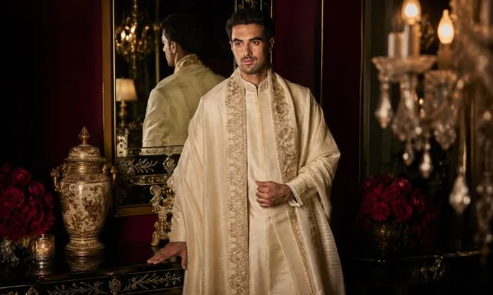Dori Embroidered Kurta Set