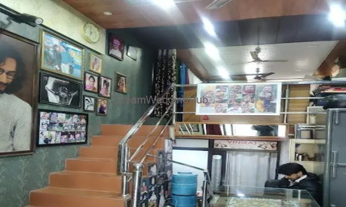 विनी राज स्टूडियो एंड लैब