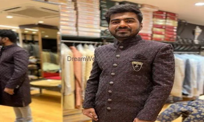 #1 Best Retail Family Shopping Store | Atlance Latur
