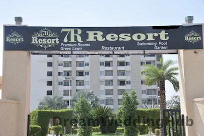 7r Resort