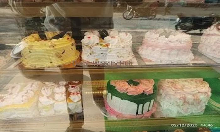 A Cake Shopii