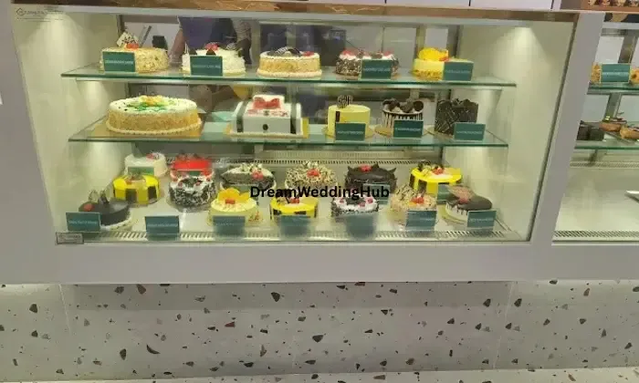 Aahaar Cakes And Cafe