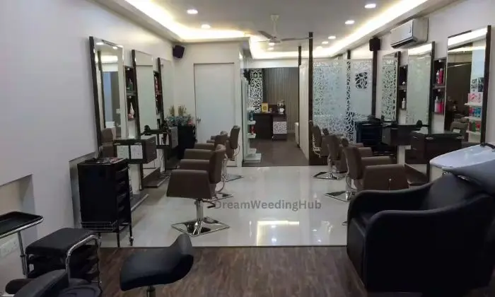 Aaishree Unisex Salon