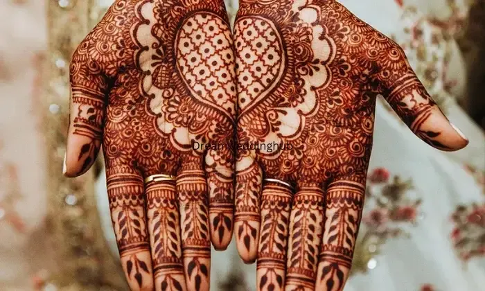 Aakash Mehandi Arts