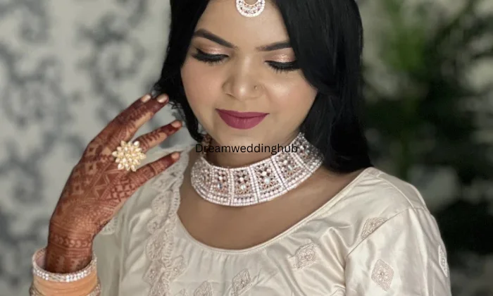 Aanchalmakeoversmakeup