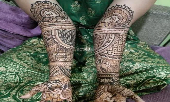 Aarohi Mehendi Arts