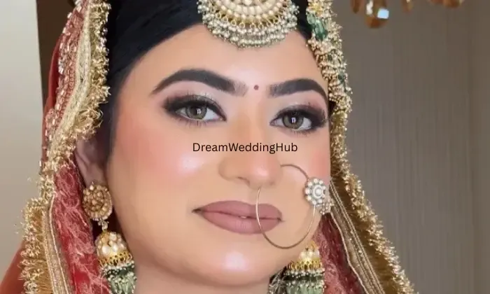Aarti Makeup Studio Pathankot
