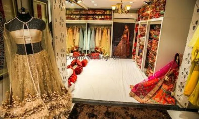 Aashi Luthra - Best Lehenga Shops In Nashik | Fashion Designer | Partywear Gowns Aashi Luthra - Best Lehenga Shops In Nashik | Fashion Designer | Partywear Gowns