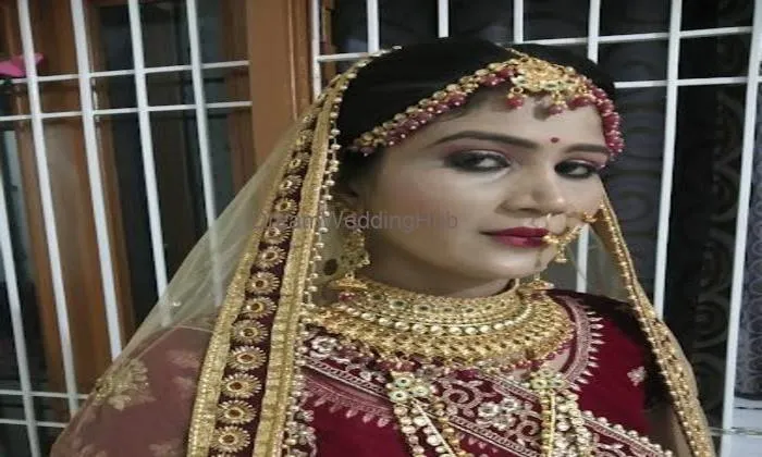 Aashi Makeupartist Aashi Makeupartist