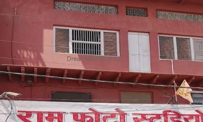 Aashirwad Saree Emporium
