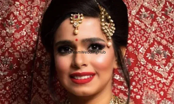 Aashmeen Munjaals Star Makeup Aashmeen Munjaals Star Makeup