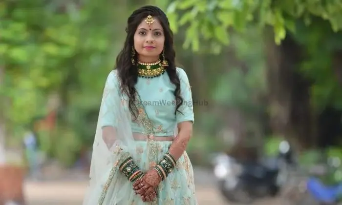 Aastha Beauty Care