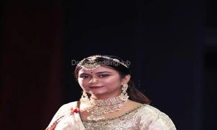 Aastha Beauty Care
