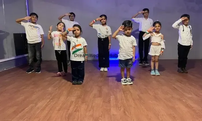 Ab5 Dancing Studio