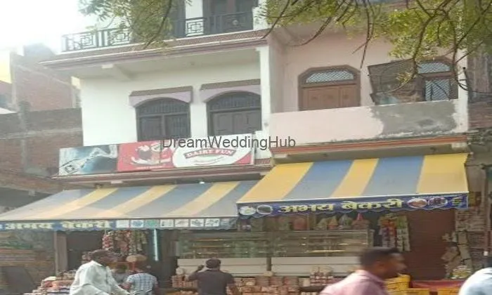 Abhay Bakery & Snacks