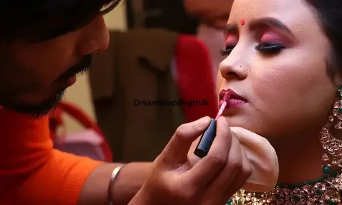 Abhinaw Makeup