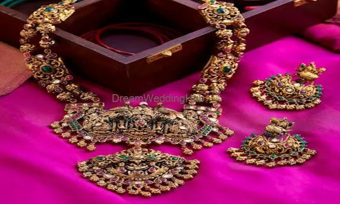 Abhushan Jewellers | Sikandra Branch