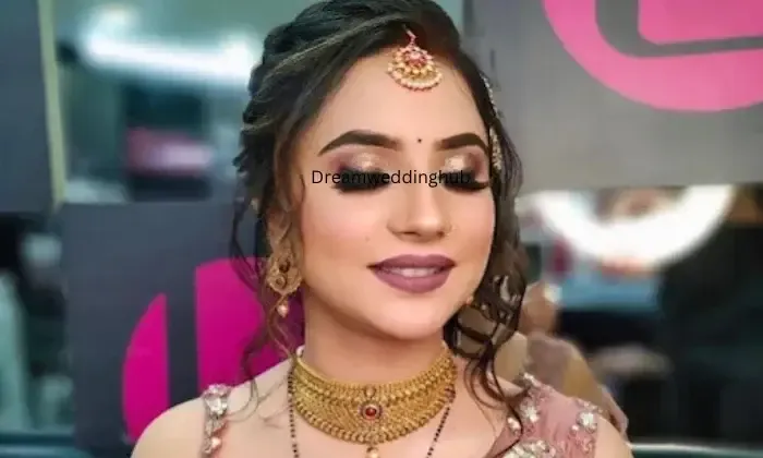 Absolute Salon Panjthirthi