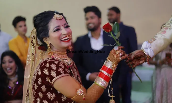 Aditi Professional Makeup Artist