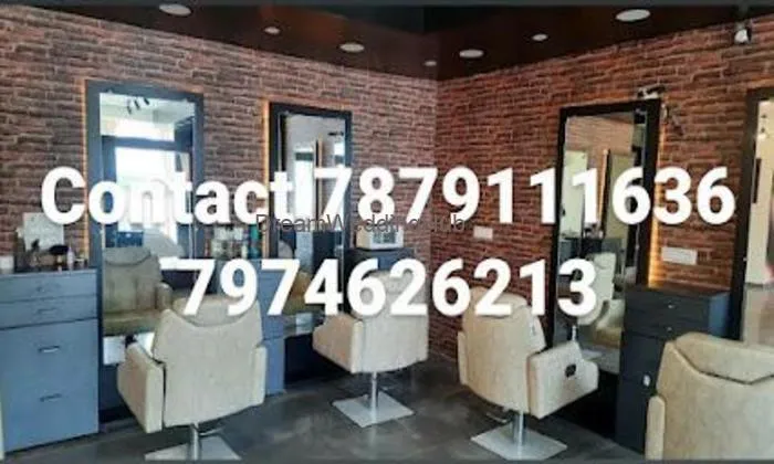Adityaa's Hair Makeup And Beyond