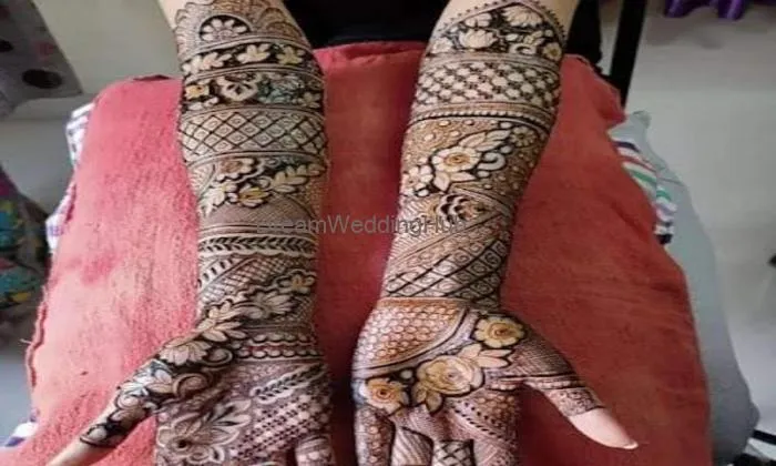 Agra Mehndi Artist | Bridal Mehandi Artist In Agra | Rajasthani Mehndi