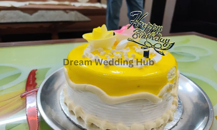 Ahuja Bakery And Pizza Shop