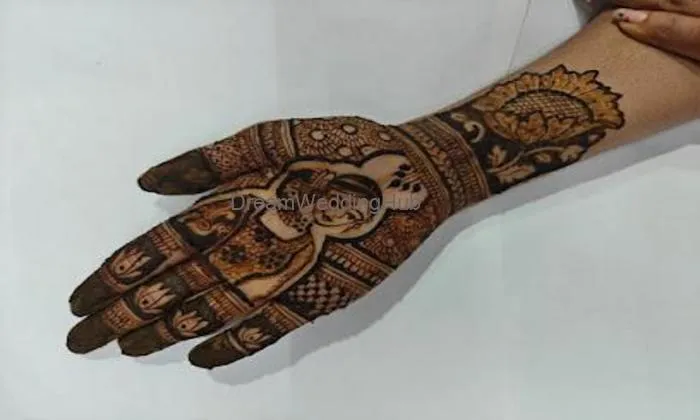 Aifashennado Bridal Mehendi Bangalore