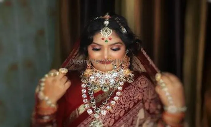 Ajanta Beauty Parlour