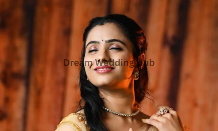 Ajimaghi Bridal Makeovers Ajimaghi Bridal Makeovers