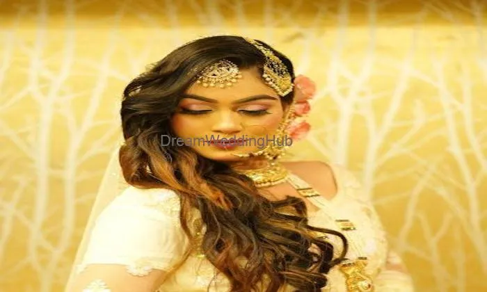 Ak Beauty Parlour & Makeup Artist
