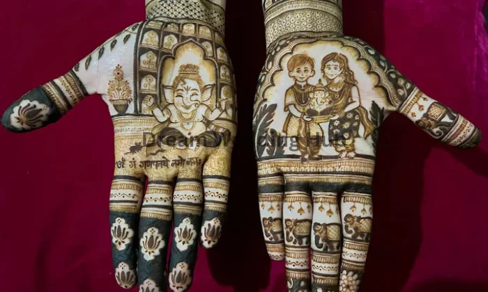 Akruti Mehndi