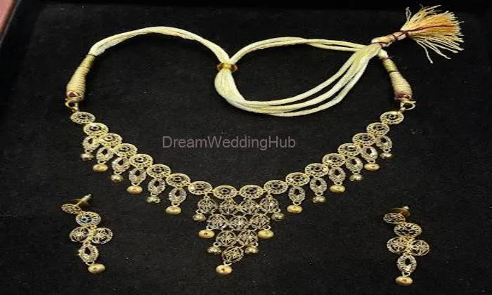 Aks Jewellers (अक्स ज्वैलर्स )