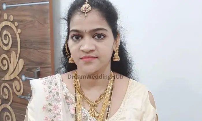 Akshaya Beauty Parlour