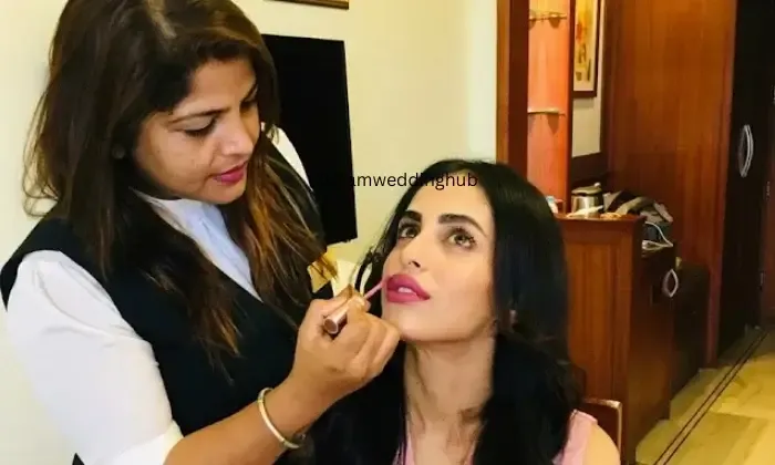 Akshitta Makeovers Akshitta Makeovers