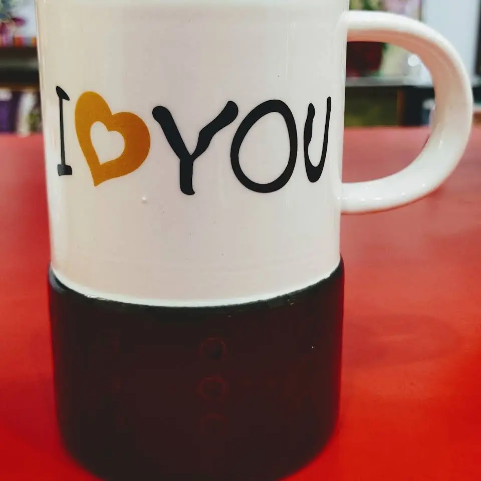 Akshu Gift