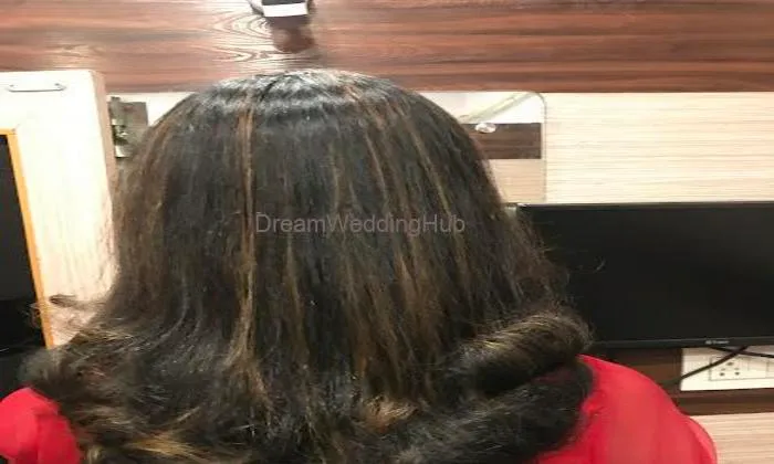 Alai Beauty Parlour