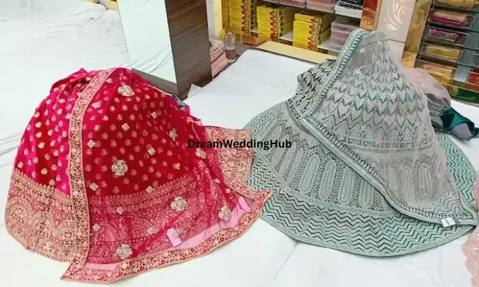Alka Saree Centre