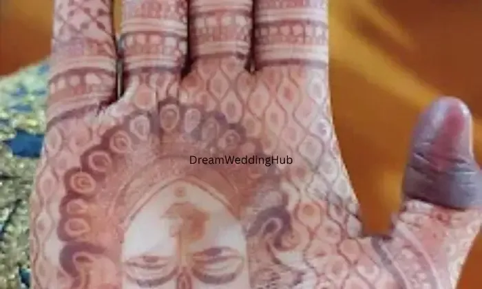 Alpas Mehendi Art  Classes