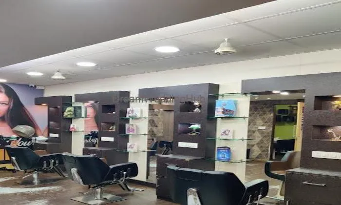 Alpha Beauty Unisex Salon Davanagere