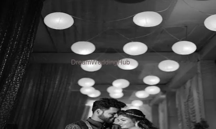 Amaze Klickers-best Wedding Photographer In Vapi Amaze Klickers-best Wedding Photographer In Vapi