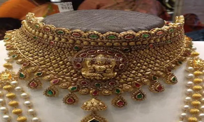 Ambika Jewellers Rabari Ghat Specialist