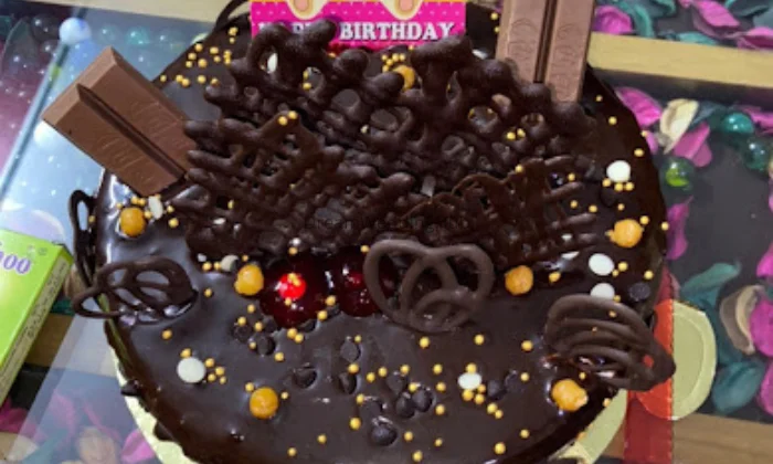 Amchi Bakery