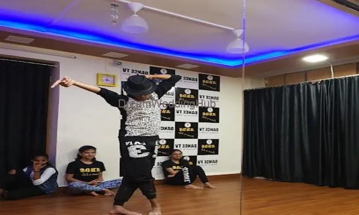 Amit Burde Dance Studio