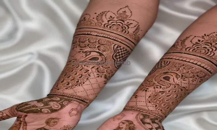 Amreen's Hashtag Henna Amreen's Hashtag Henna