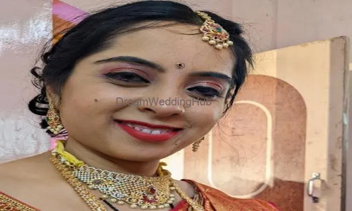 Amulya Herbal Beauty Parlour