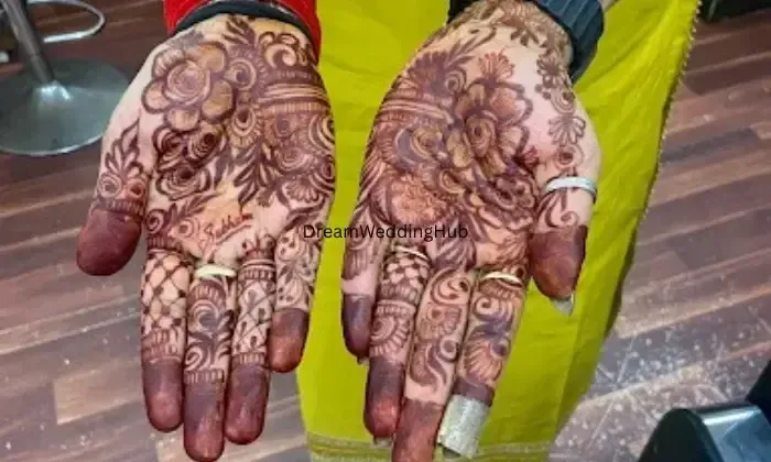 Anafiya Mehndi Artist Anafiya Mehndi Artist